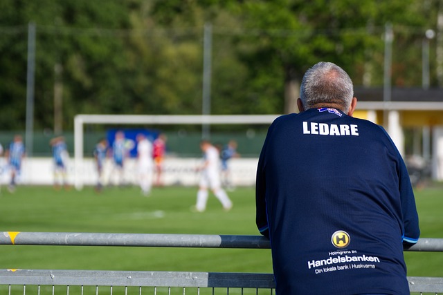 击身后空当